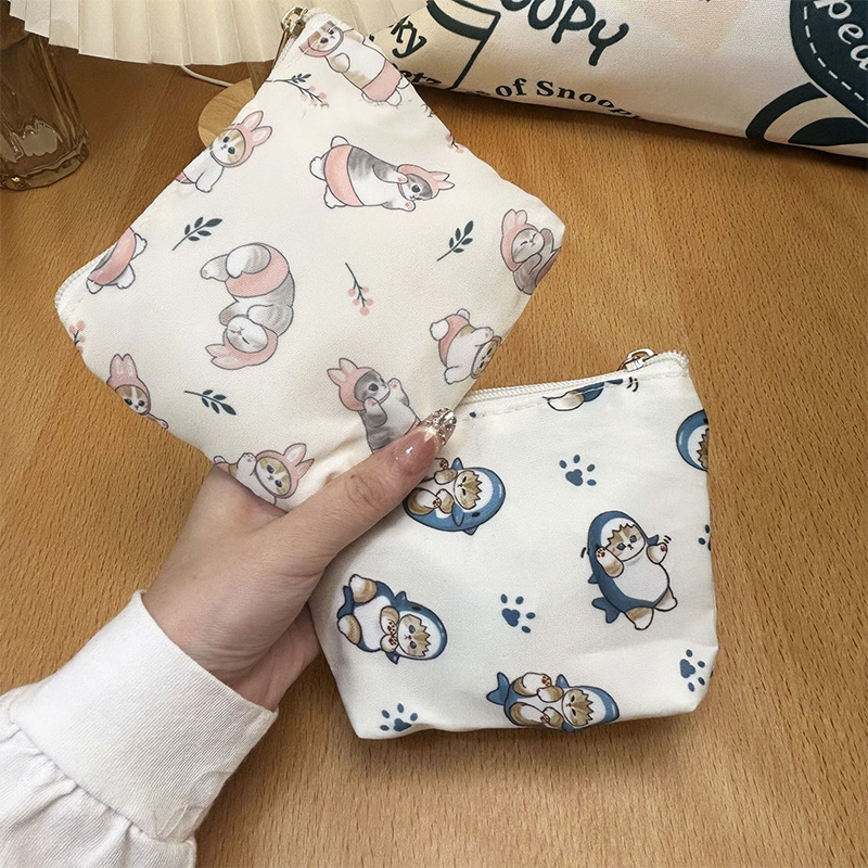 Japanese Lifestyle Goods - حقيبة مكياج على الطراز الياباني بتصميم