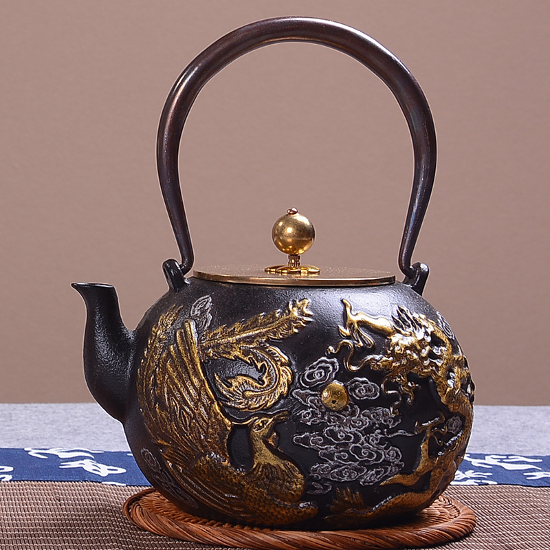 1.4 براد شاي ياباني رائع من سل - مراجعة Cast Iron Tetsubin وسعره