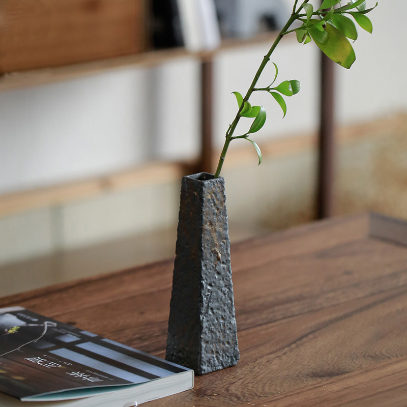 مجردة ايكيبانا السيراميك المزه - مراجعة Ikebana Vase Kenzan وسعره