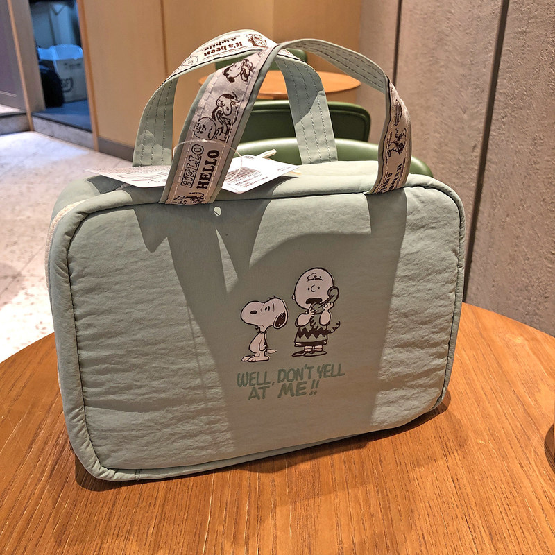 حقيبة مستلزمات الحمام المعلقة  - مراجعة Japanese Lifestyle Goods وسعره