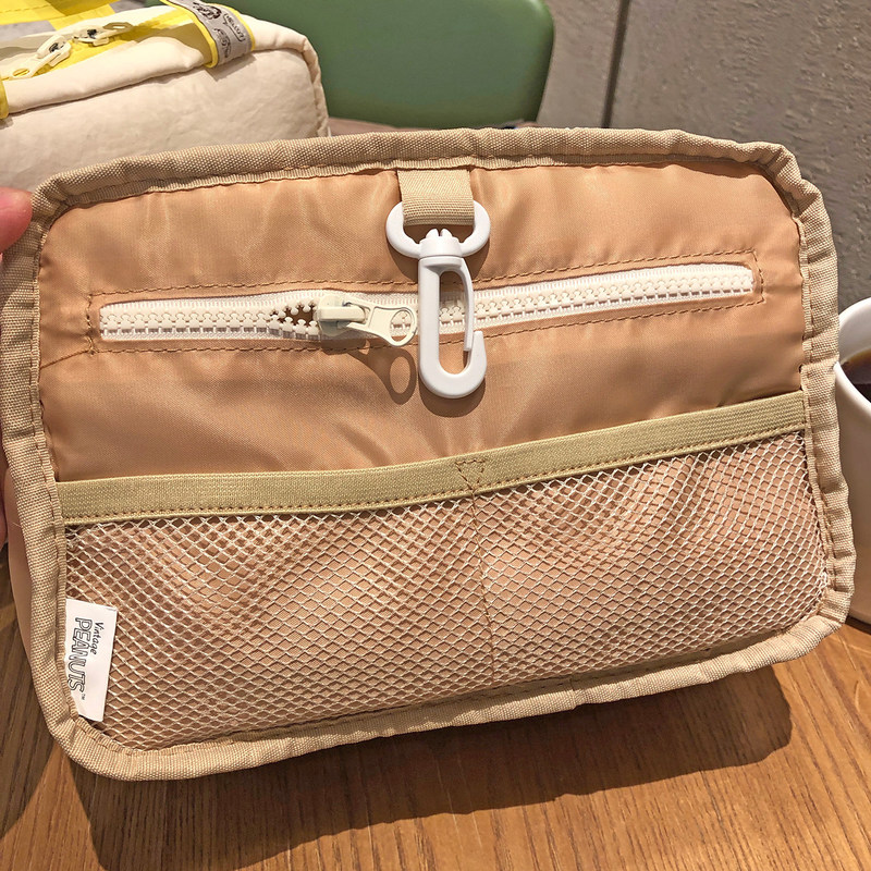 حقيبة مستلزمات الحمام المعلقة  - مراجعة Japanese Lifestyle Goods وسعره